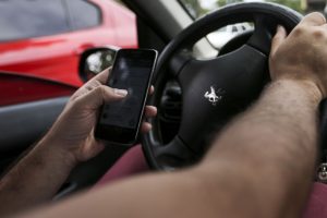 Uso do celular ao volante