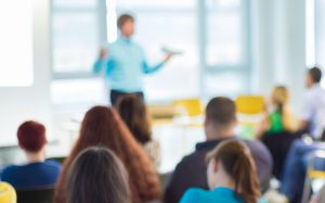 Curso teórico facultativo na autoescola