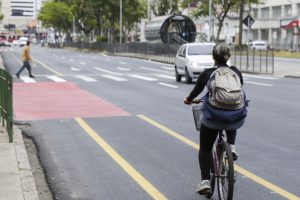 velocidade no trânsito