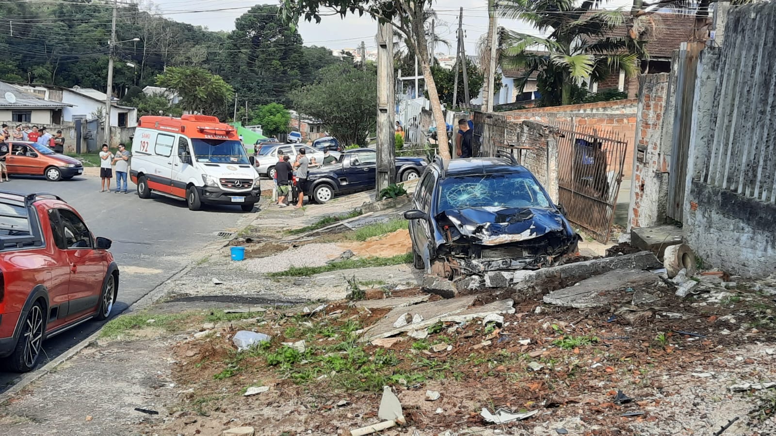 Vídeo motorista bêbado mata trabalhador e deixa dois feridos, incluindo a própria filha, em Colombo