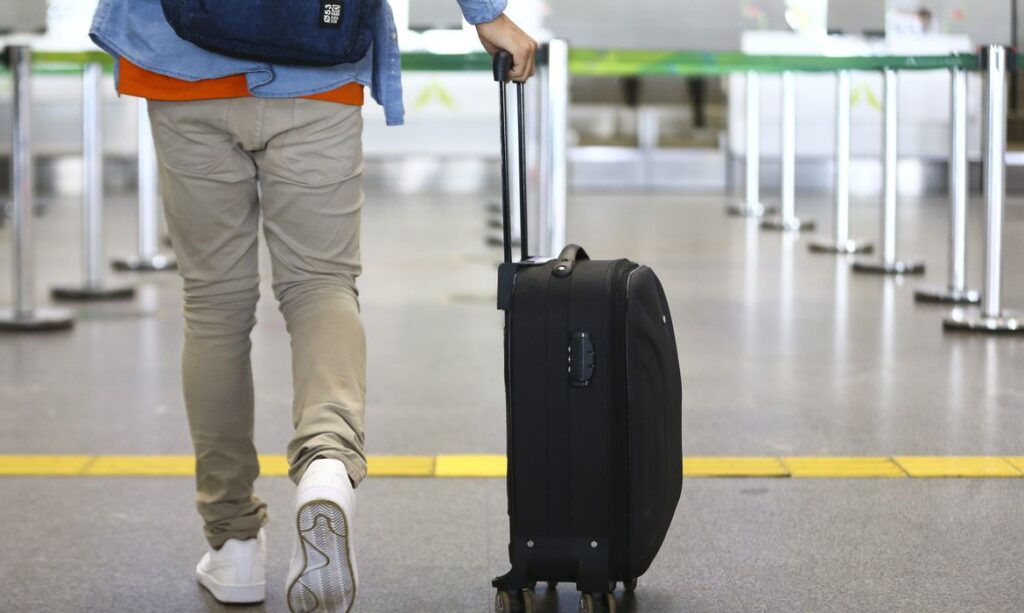 Movimentação de passageiros no Aeroporto Internacional de Brasília.