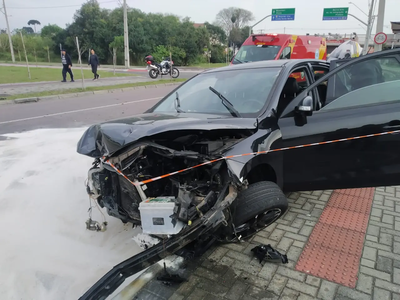 Bati meu carro: o que você precisa ou nunca deve fazer em acidentes