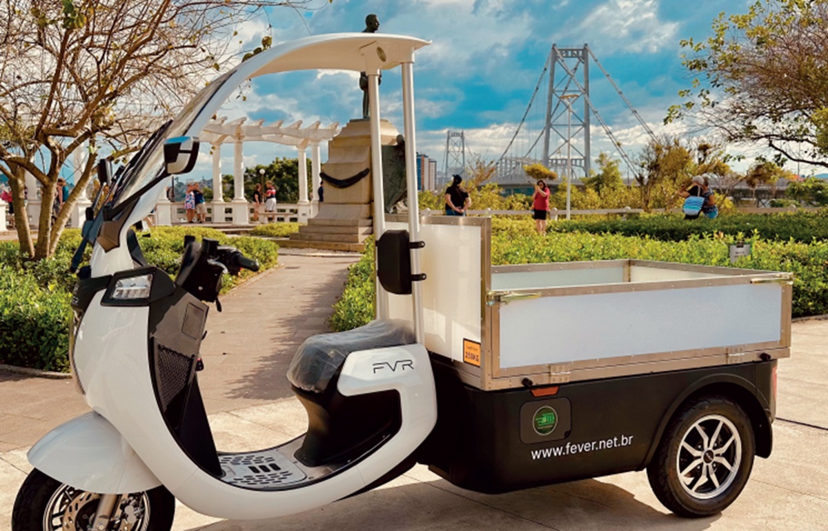 Empresa lança nova marca de assinatura de veículos elétricos para logística verde