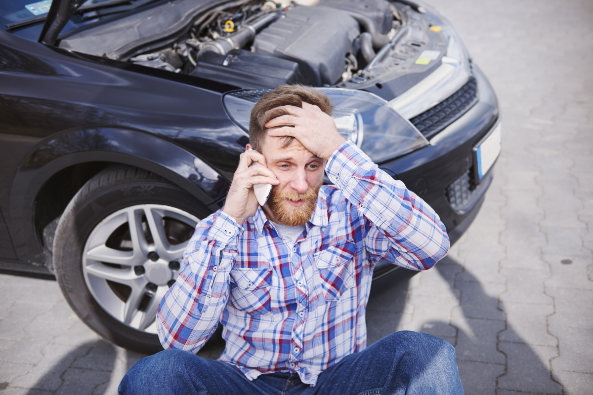 Dia 01 de abril: 10 verdades e mentiras sobre o seguro automóvel 