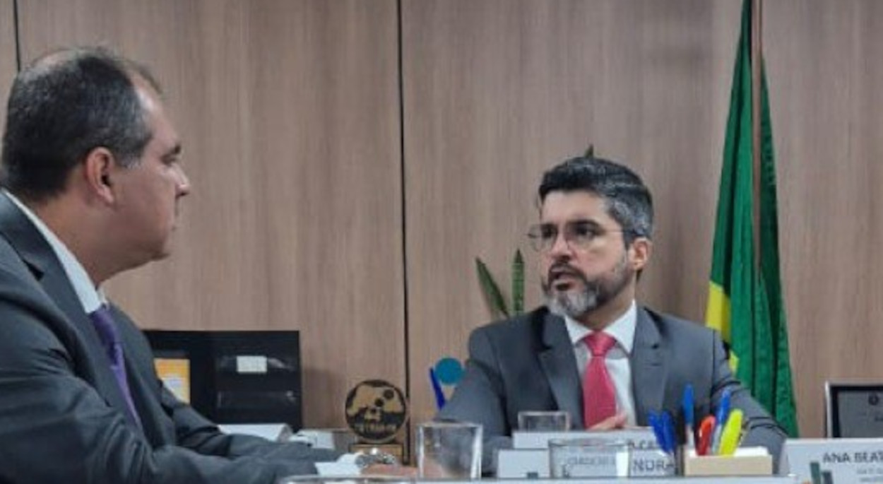 Inmetro e Senatran fazem acordo para aperfeiçoar a segurança da frota de veículos brasileira