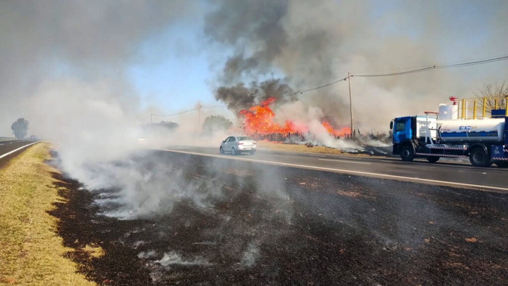 Fogo nas rodovias