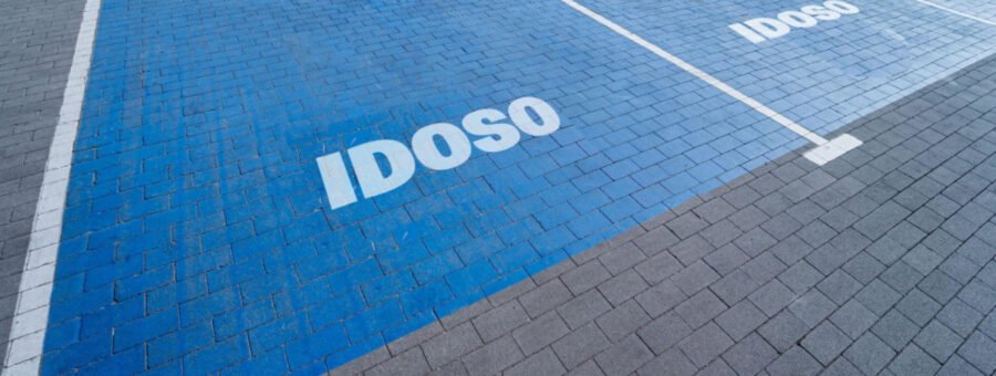 Cartão de estacionamento idoso