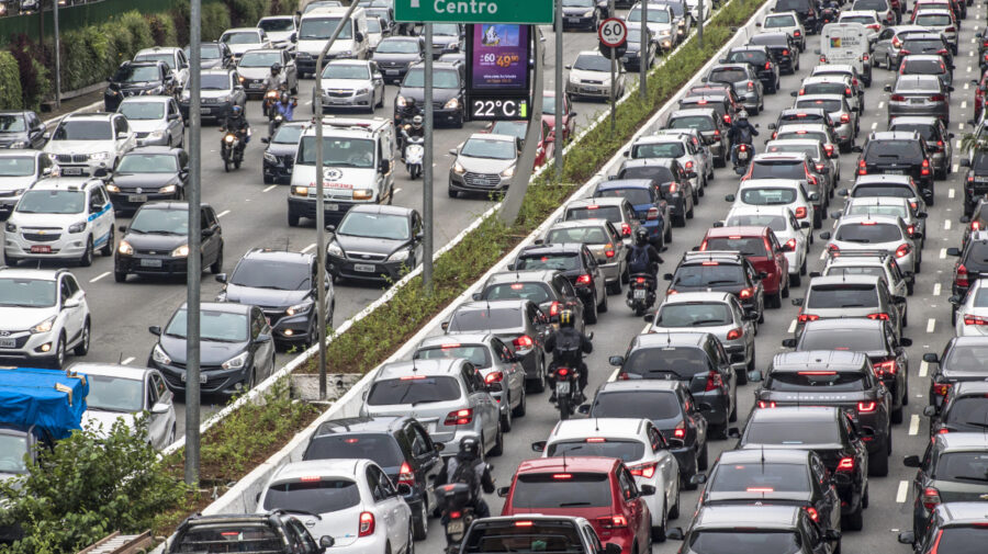 congestionamento em horário de pico