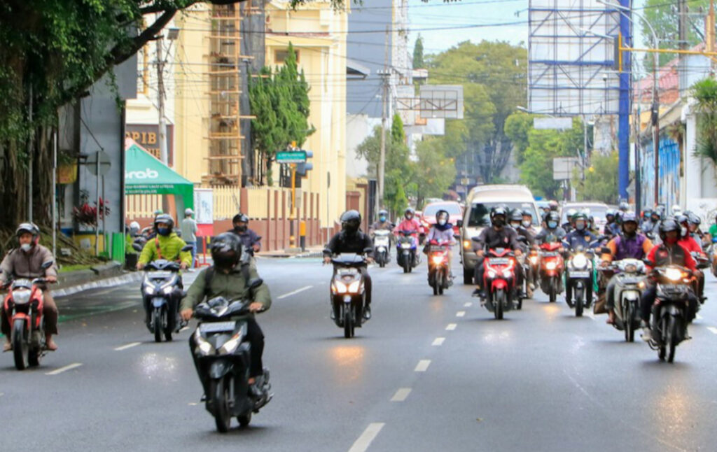 motociclistas pesquisa infrações de trânsito