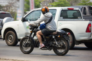 motociclista trânsito brasileiro