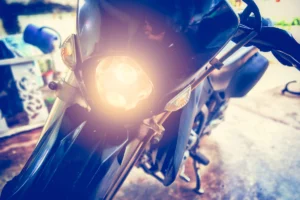 farol da motocicleta